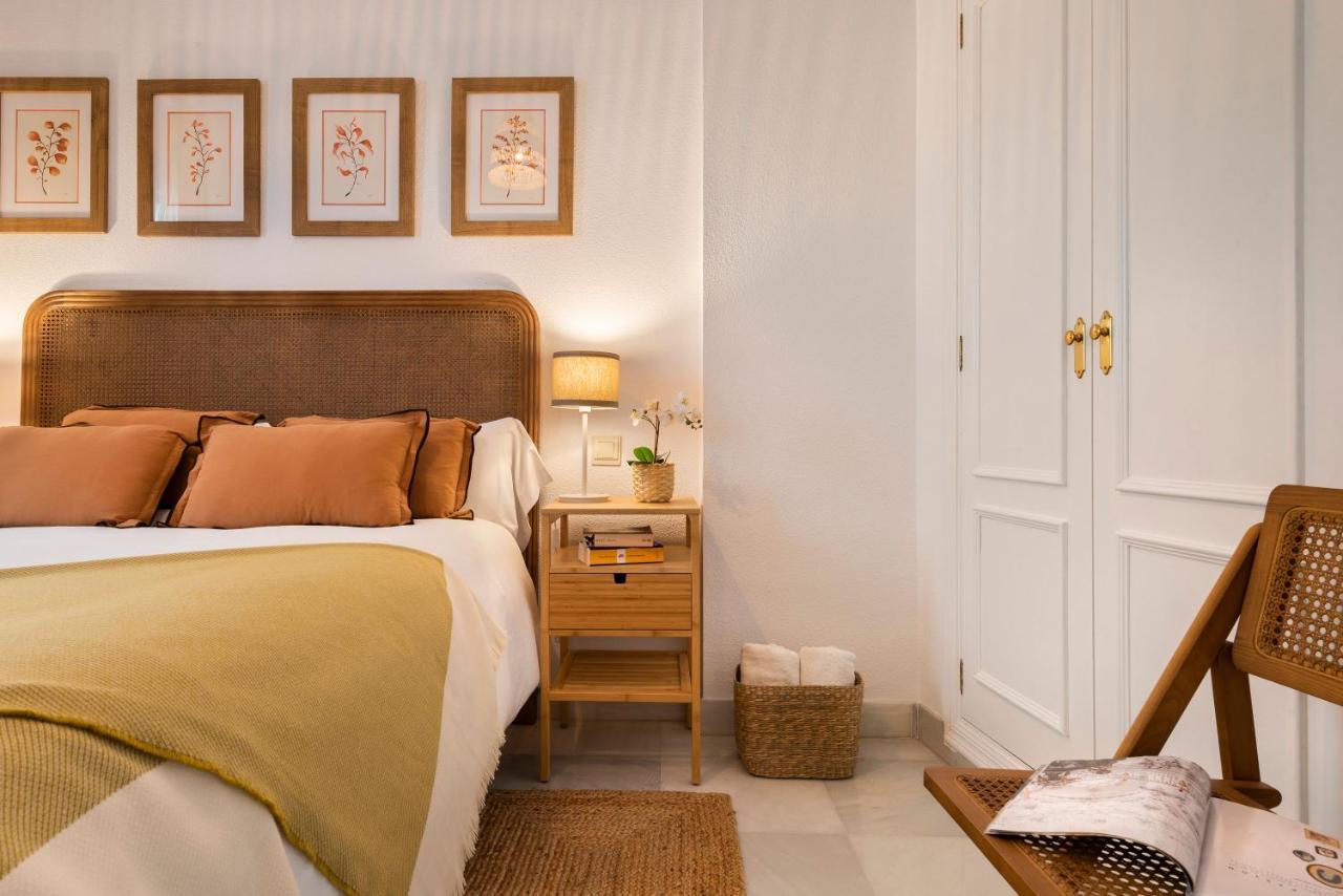 Alohamundi Francos Apartment เซบีญา ภายนอก รูปภาพ